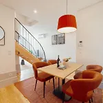 Heart Of Porto Apartments By Vacationy