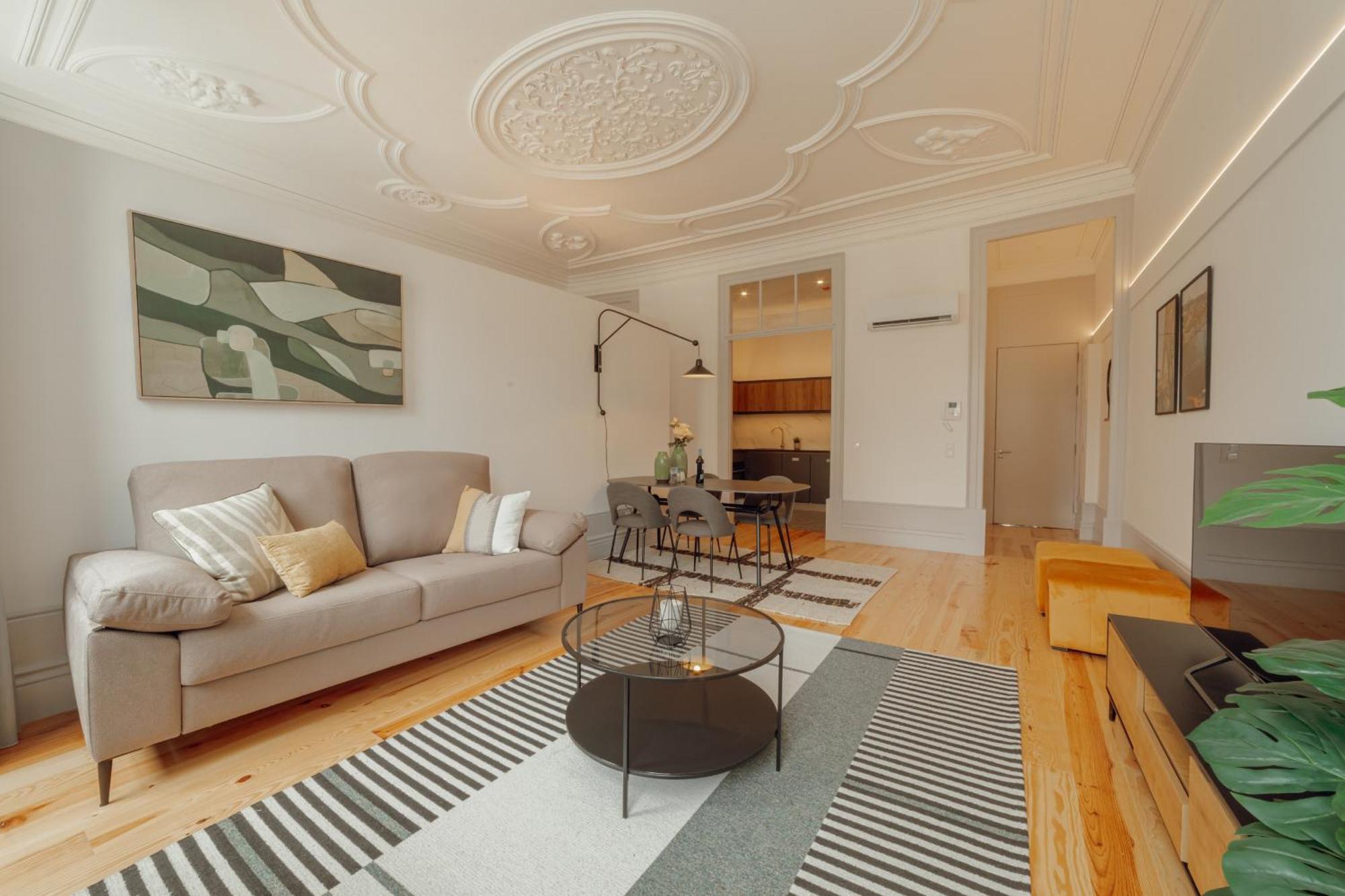 Heart Of By Vacationy Porto