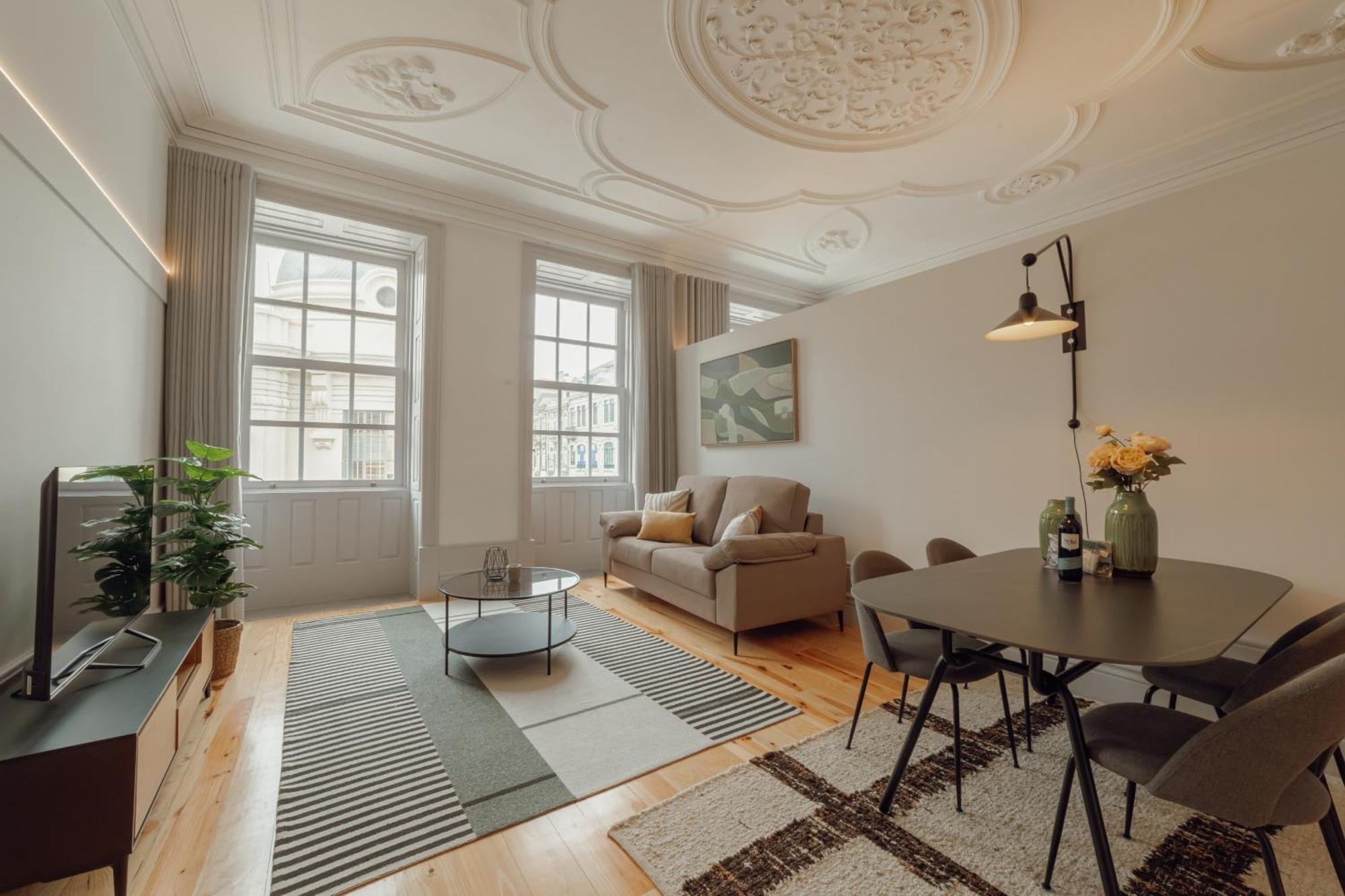 Heart Of By Vacationy Oporto